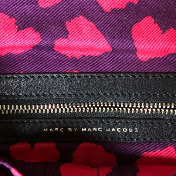 Marc By Marc Jacobs Black Mini Bag with Silver Chain - Picture 3 of 6